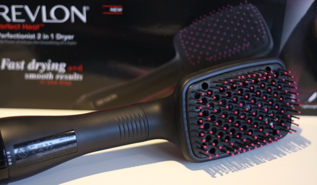 revlon_perfectionist_2in1_dryer_review - 2